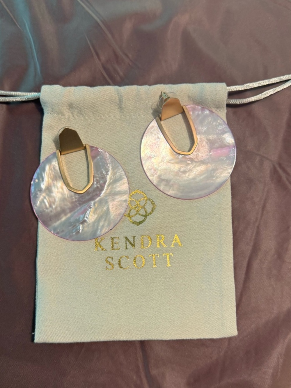 Kendra Scott Diane Pink Lilac Mother-of-Pearl Rose Gold Drop Earrings w/Dustbag - Picture 3 of 6